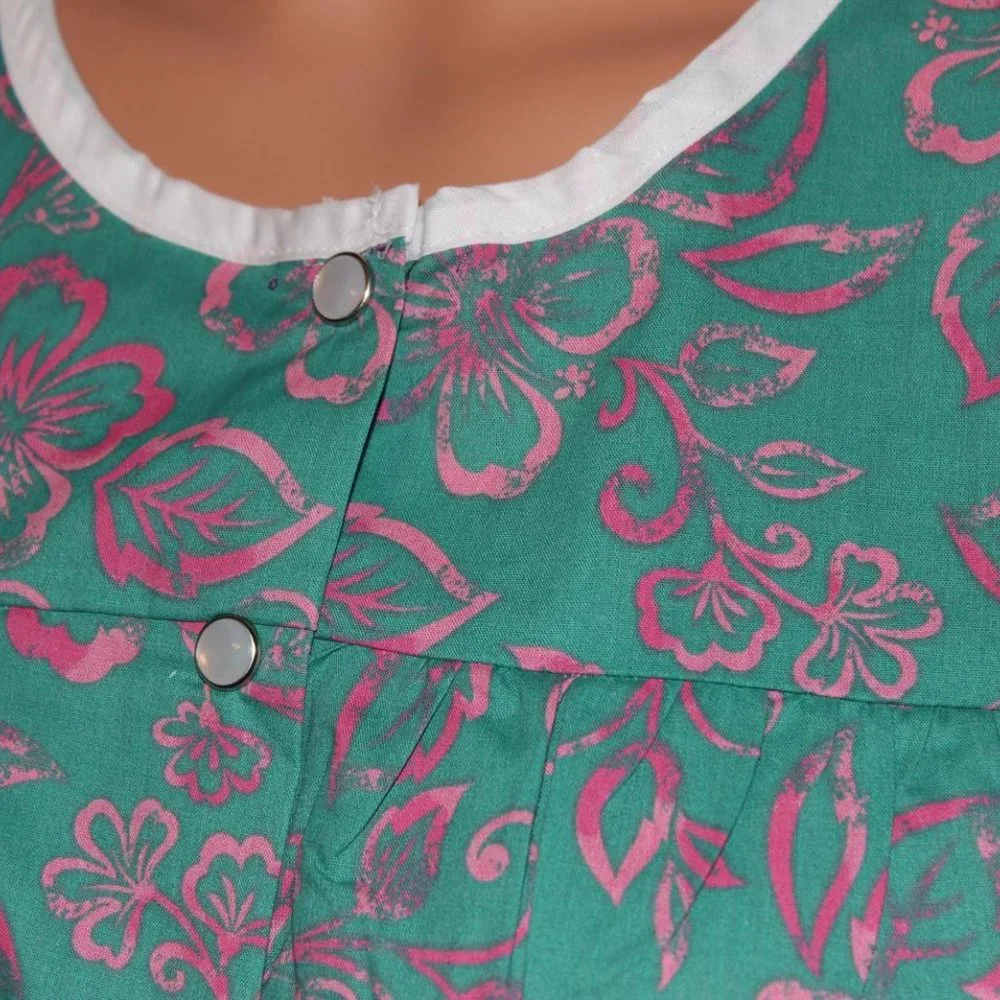 NEW EASY ESSENTIALS SNAP SMOCK COBBLER APRON TROPICAL FLORAL M L 1X 2X 3X 4X - Picture 3 of 5